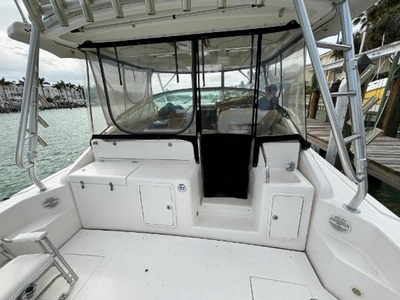2004 Riviera 4000 Offshore Express powerboat for sale in Florida