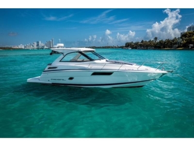 2012 Regal 35 Sport Coupe powerboat for sale in Florida