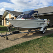 Stacer Seahawk Sports 4.5M Alluminium Runabout 40 HP Mariner