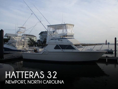 1987 Hatteras 32 Flybridge Fisherman in Newport, NC