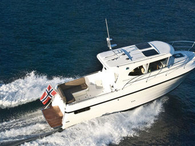 Inboard cabin cruiser - 830 - Viknes - wheelhouse / 6-person max. / 4-person max.