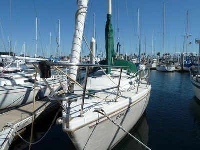 1985 Catalina sloop sailboat for sale in California