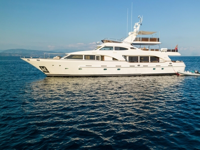 2006 Benetti Tradition 100 ENDLESS SUMMER | 99ft