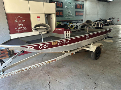 Levefort Sabre 5.0 Flydeck + Yamaha 40 Hp 3 Cil Ano 1998