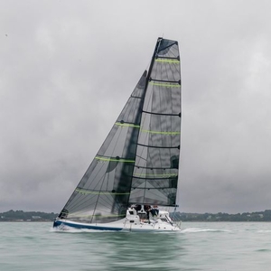 One design sailboat - SUN FAST 30 ONE DESIGN - Jeanneau - Sailboats - offshore racing / with bowsprit