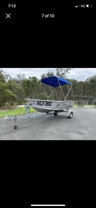 Stinga 305 Boat and Trailer