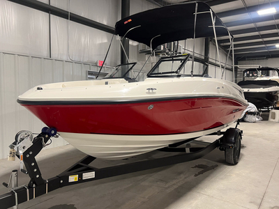 Bayliner VR5 Bowrider 2024