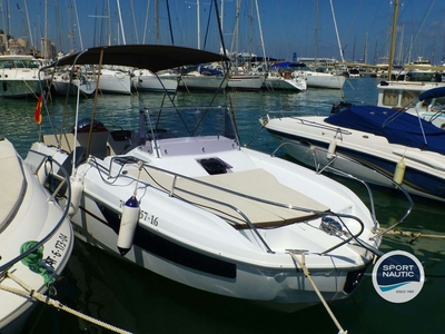 BENETEAU FLYER 7.7 SUNDECK