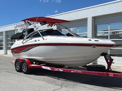 Chaparral 230 SSi Bowrider
