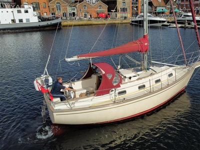 Island Packet 29 (1992) for sale