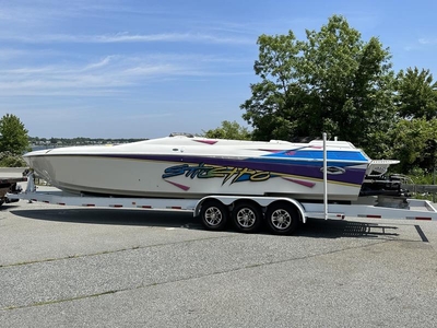 1997 Outerlimits 37 Stiletto powerboat for sale in Rhode Island