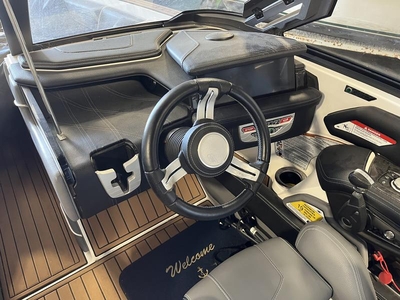 2019 Nautique G25 powerboat for sale in Minnesota