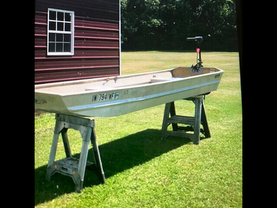 Great 12 Foot Fishing Boat With New Trollying Motor