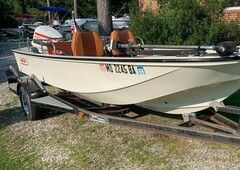 Boston Whaler Sport