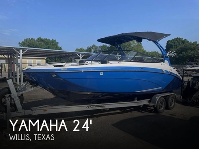 2019 Yamaha 242X E-Series in Willis, TX