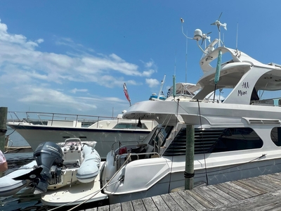 2009 Bluewater 65 Legacy