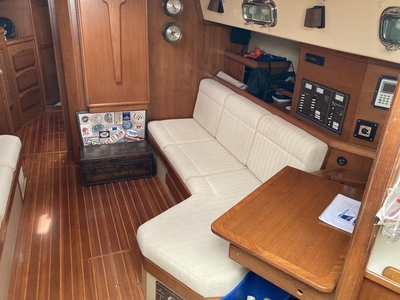 1991 Island Packet 38 Center board sailboat for sale in Florida