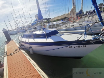 Dufour Yachts 28