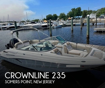 Crownline 235 (powerboat) for sale