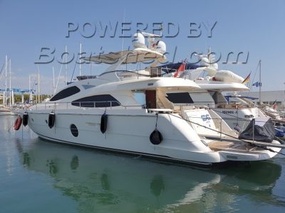 Aicon 64 With Extended Hydraulic Bathing Platform And Flybridge Canopy