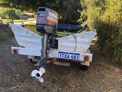 Aluminium Boat with trailer both registered & 20hp Yamaha outboard