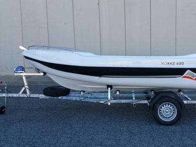 Outboard center console boat - VORAZ 450 BOTE - VORAZ Astilleros - dive / sport-fishing / 6-person max.