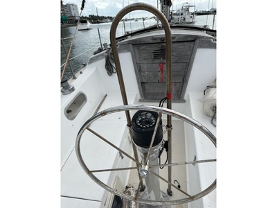 1984 Catalina C30 sailboat for sale in Florida