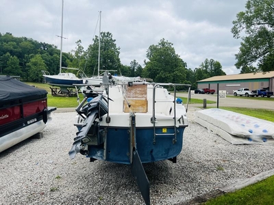 1990 General Boats Rhodes 22 sailboat for sale in Ohio