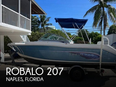 2013 Robalo R207 in Naples, FL