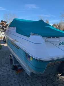 Donzi Medalion 21' Boat Located In Commack, NY - No Trailer