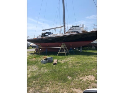1975 Hinckley Bermuda 40 Mark III Yawl sailboat for sale in New Jersey