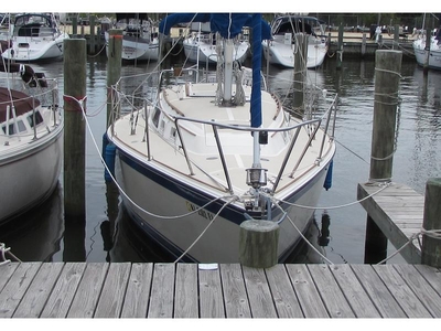 1982 O'Day 28 sailboat for sale in New Jersey