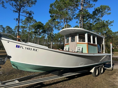 2003 Classic Oyster Yacht Half Shell | 25ft
