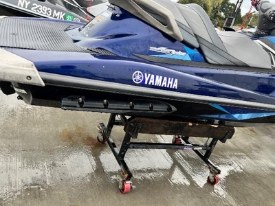 2015 Yamaha WaveRunner VX Cruiser