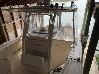 2016 Robalo R300 powerboat for sale in Virginia