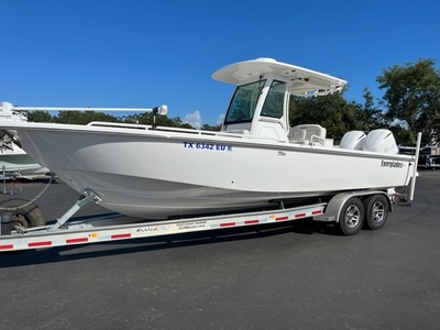 2018 Everglades Boats 273 CC
