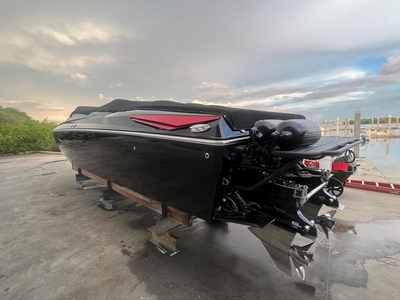 2019 Baja 36 Outlaw powerboat for sale in Florida