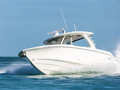 2024 Boston Whaler 350 Realm