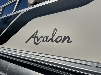Avalon Venture Cruise 23 FT 2023