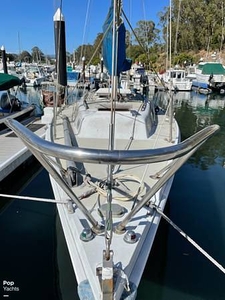 Ericson Yachts 35
