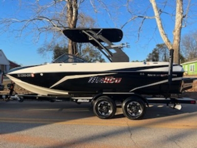Malibu Boats 21 VLX 2019
