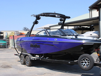 Malibu Boats 23 LSV 2023