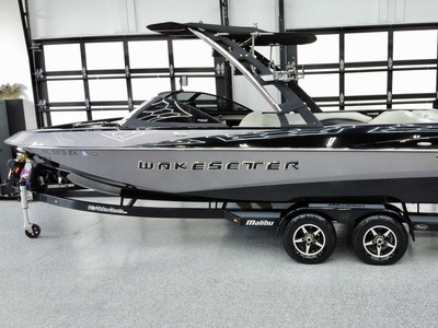 Malibu Boats Wakesetter 247 LSV 2014