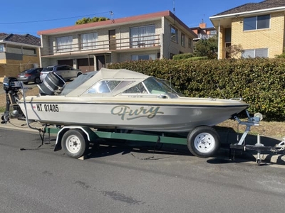 Pride Fury Ski Boat