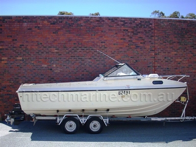 Voyager Marquis 23ft