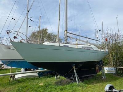 For Sale: 1984 Halmatic 30ft