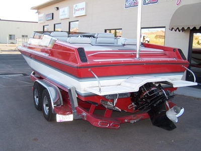 1990 Hallet 240 powerboat for sale in Utah