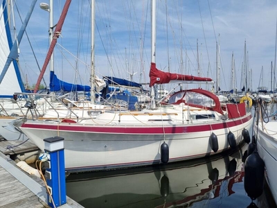 For Sale: 1982 Moody 33 MkII