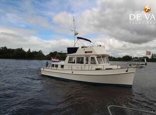 GRAND BANKS 36 CLASSIC motor yacht for sale