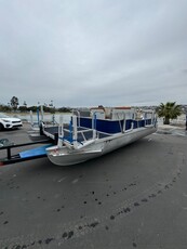 Pontoon Boat For Sale